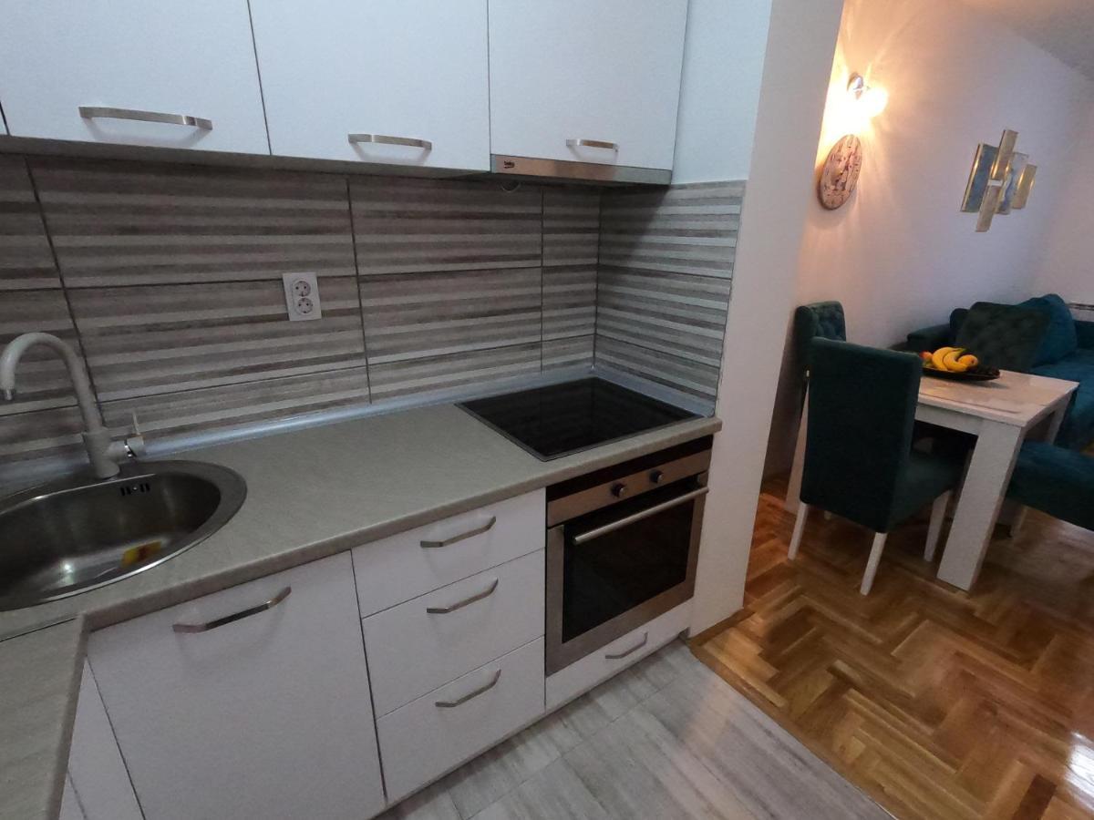 Apartman Tirkiz Сараево Экстерьер фото
